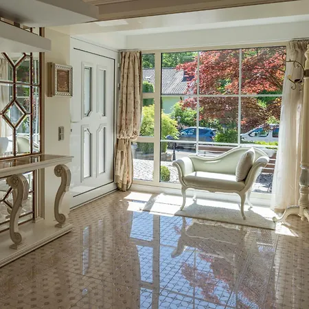 One&only Luxus Villa *